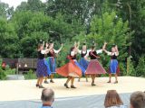 Maďarský súbor so svojim typickým tancom.