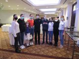 Folklórny súbor pred vystúpením.